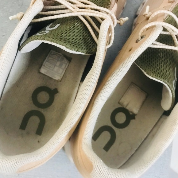 SOLD ON ANOTHER APP ON RUNNING Swiss shoes - Picture 5 of 6